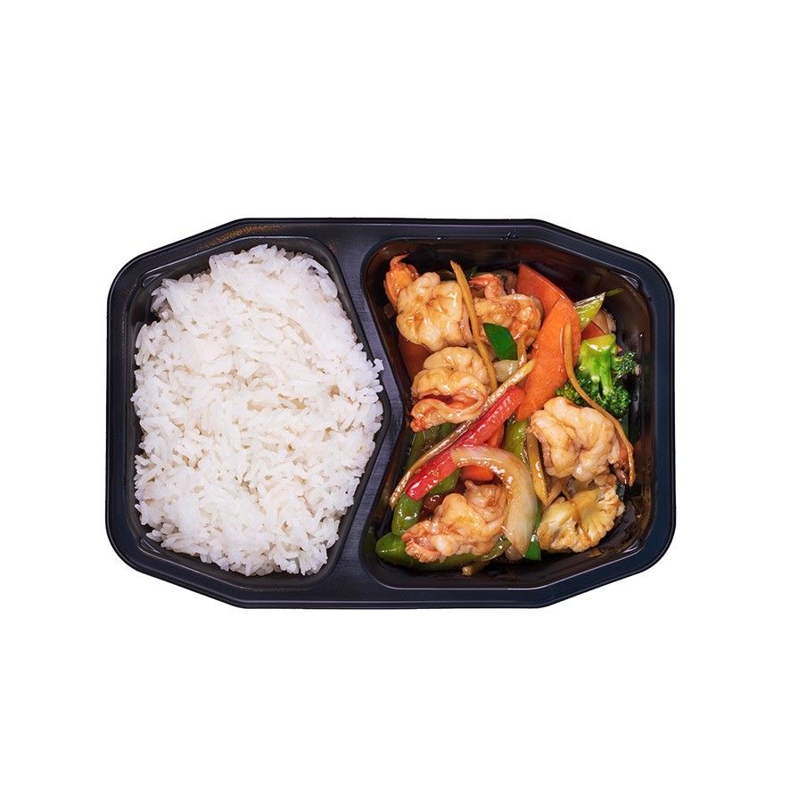 Wokade räkor med ingefära, paprika och vårlök Sverige