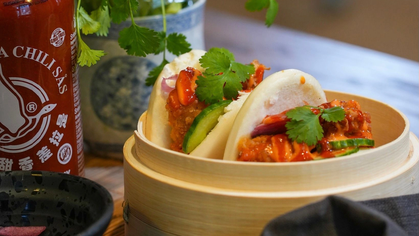 Bao, Bun - Crispy Chicken