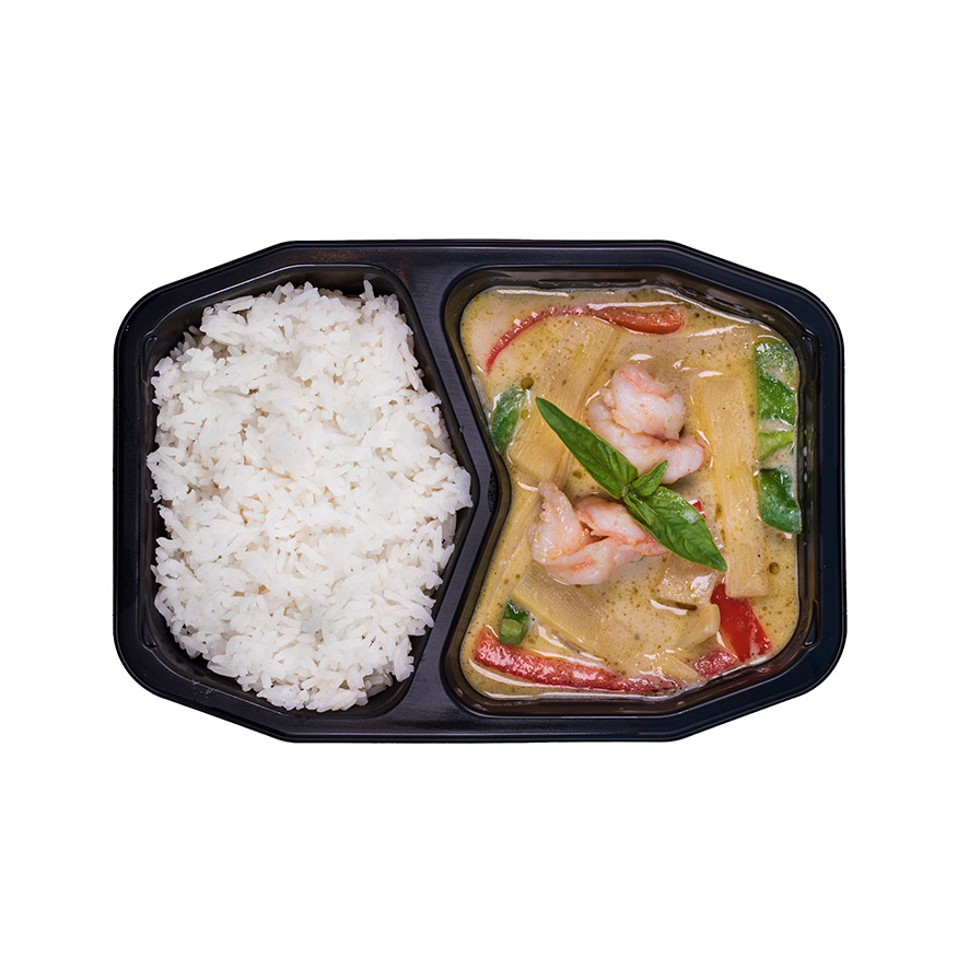 Shrimp with green curry and coconut milk